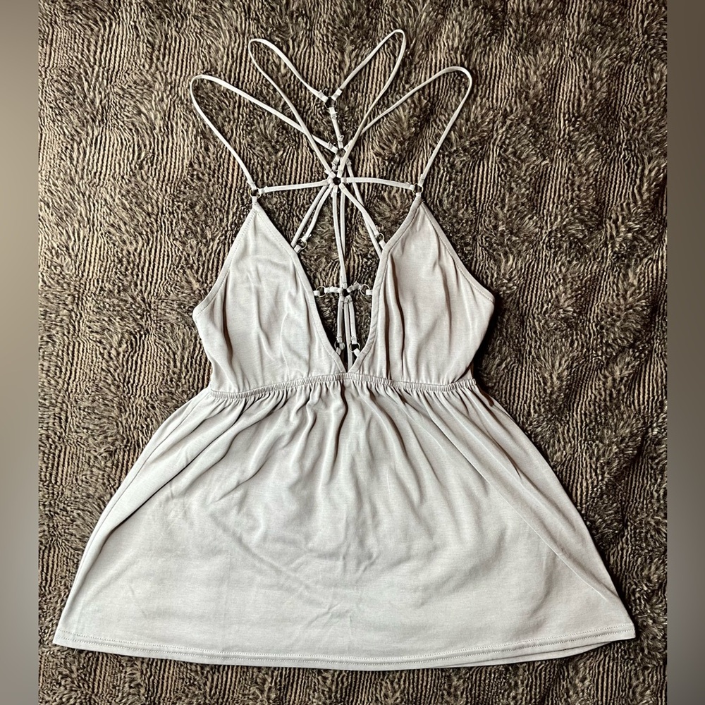 Buckle Gray Sleeveless Camisole Top